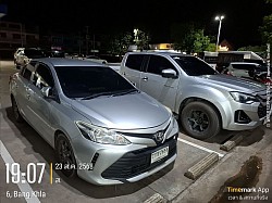 บางคร้าเราก็มานะ อยากกินkfc สั่งเอาก็ได้ ต้องให้มาส่ง รอกลับอีก